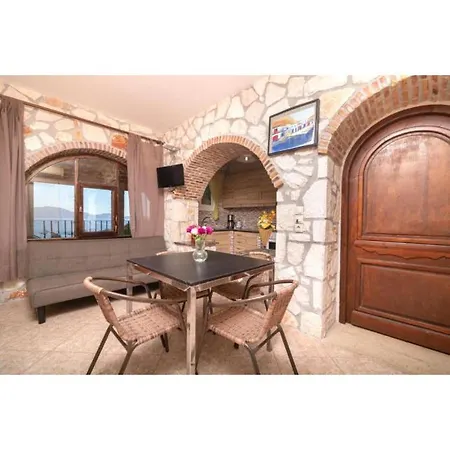 Villa Fiore Levante Villas Keri