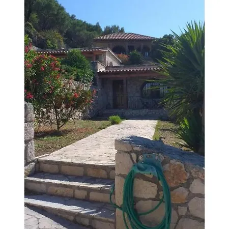 Villa Fiore Levante Villas Keri