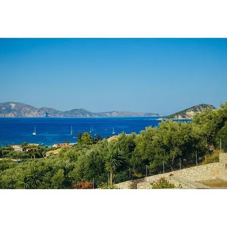 Fiore Levante Villas Keri